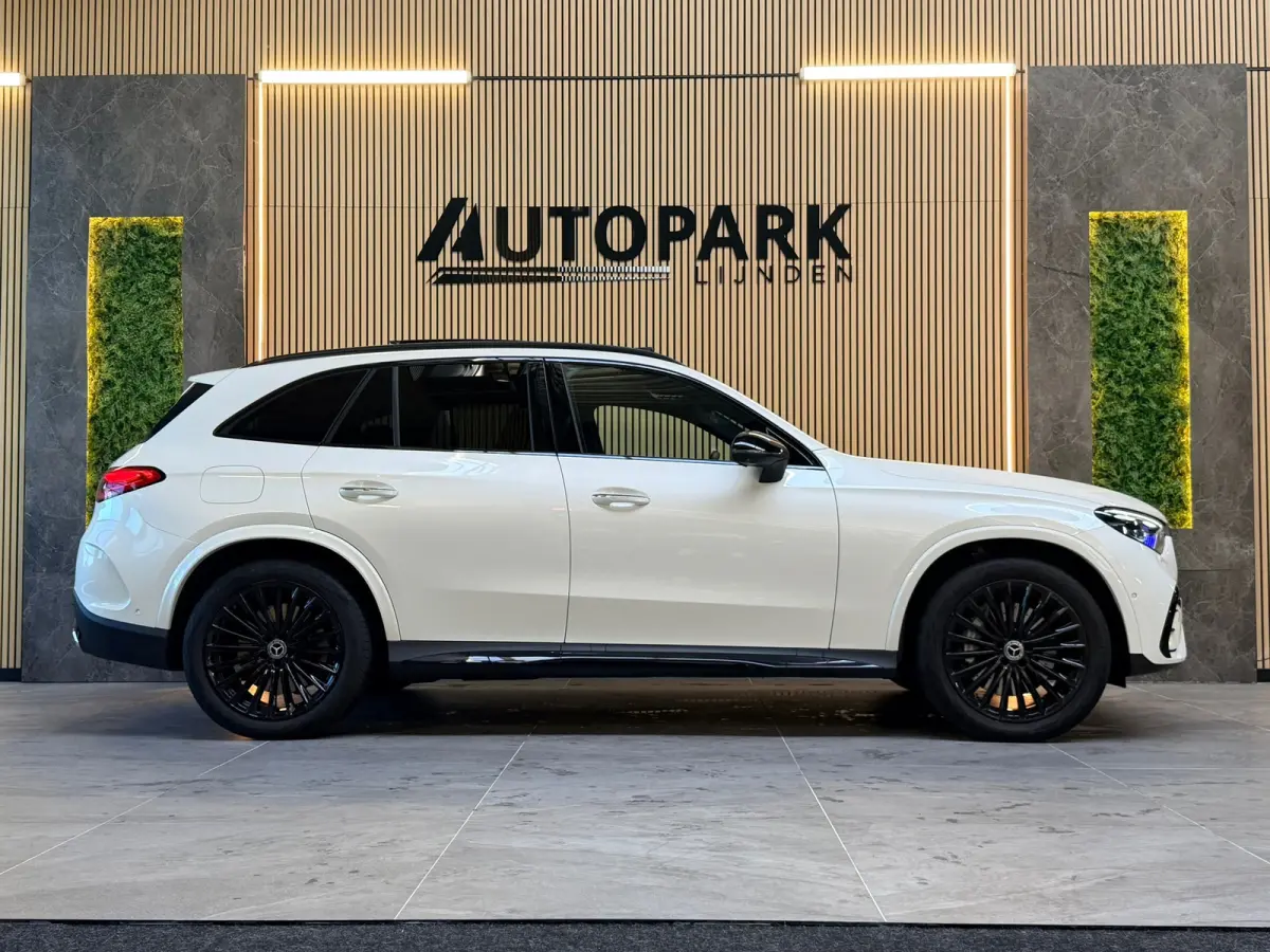 400e 4MATIC AMG Line PANO|BURMESTER|360CAM|KEYLESS|MEMORY|SFEERVERLICHTING|NIGHTPAKKET|GARANTIE|TREKHAAK|