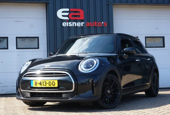 1.5 Cooper Automaat | FULL LED | HEADUP DISP. | SPORTSTOELEN | STOELVERW. | CAMERA |