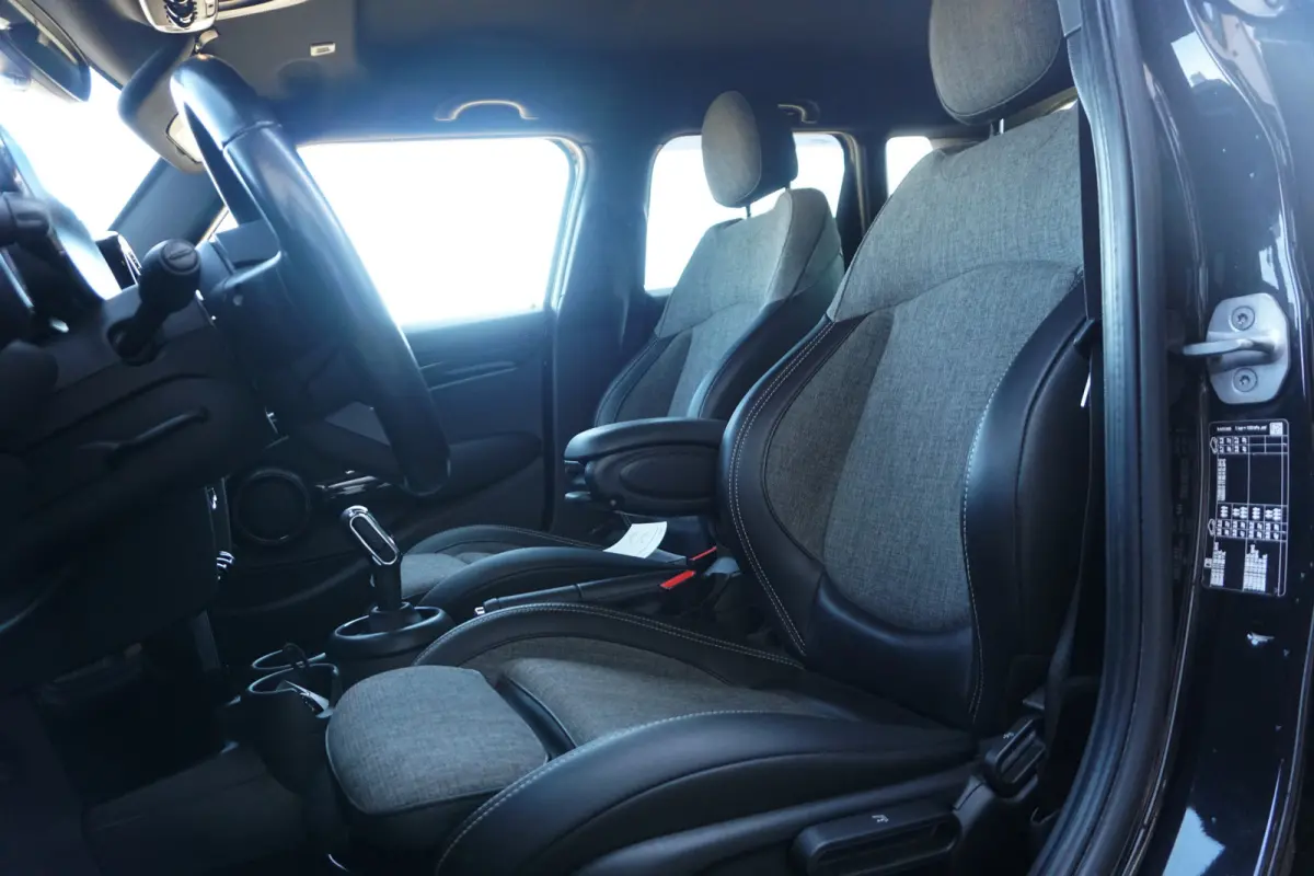 1.5 Cooper Automaat | FULL LED | HEADUP DISP. | SPORTSTOELEN | STOELVERW. | CAMERA |