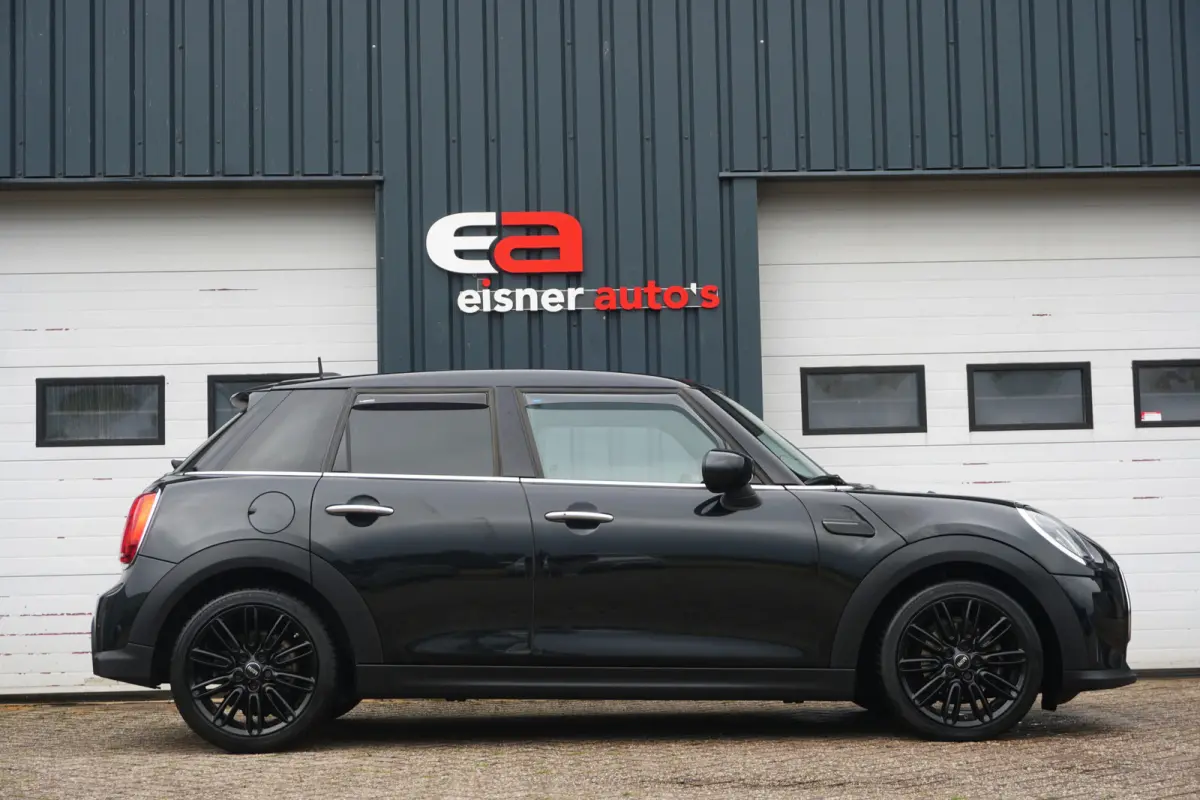 1.5 Cooper Automaat | FULL LED | HEADUP DISP. | SPORTSTOELEN | STOELVERW. | CAMERA |