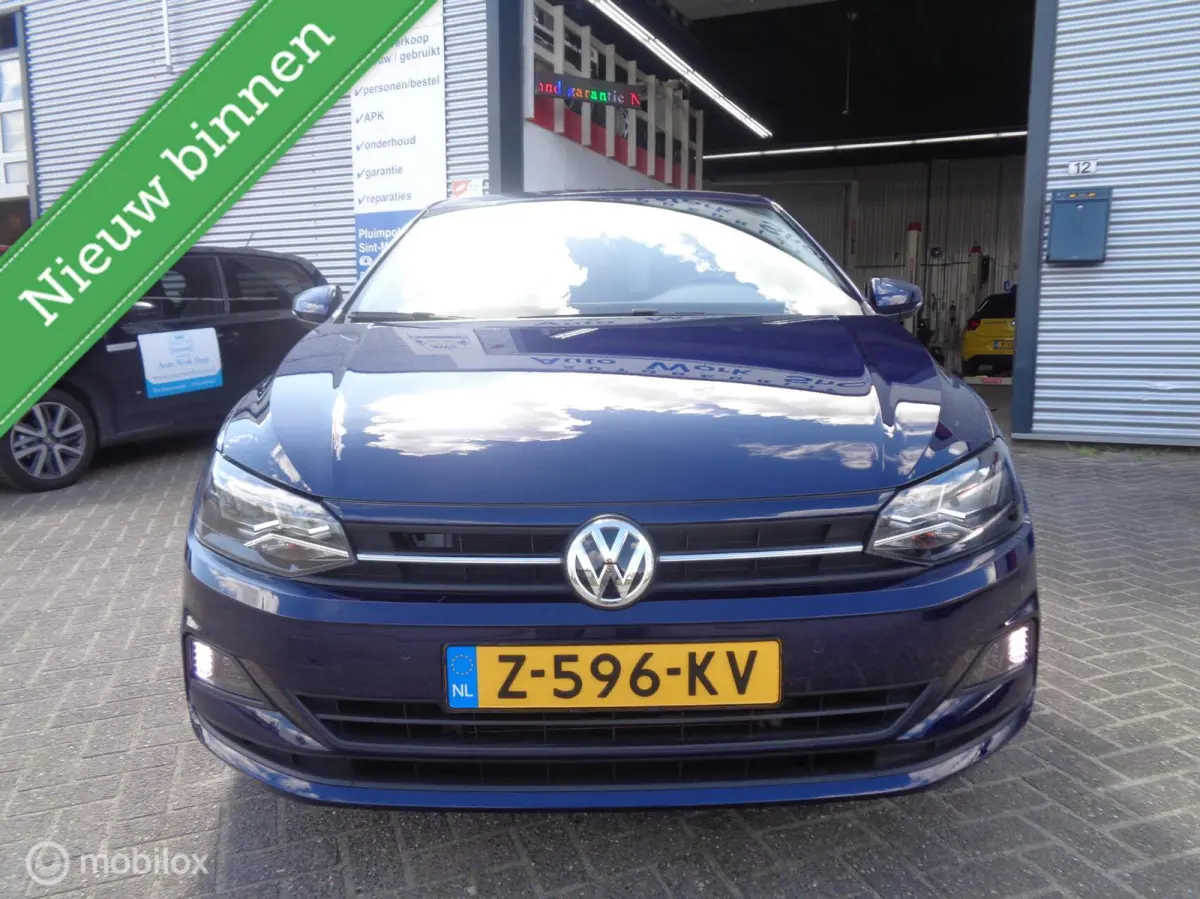 1.0 TSI United 5 deurs/Airco/Ecc/PDC/Navi/Apple carplay/Lm velgen