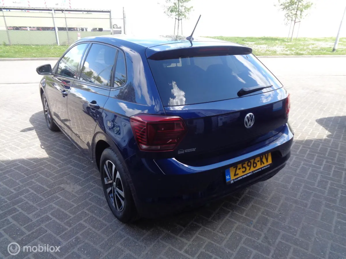 1.0 TSI United 5 deurs/Airco/Ecc/PDC/Navi/Apple carplay/Lm velgen