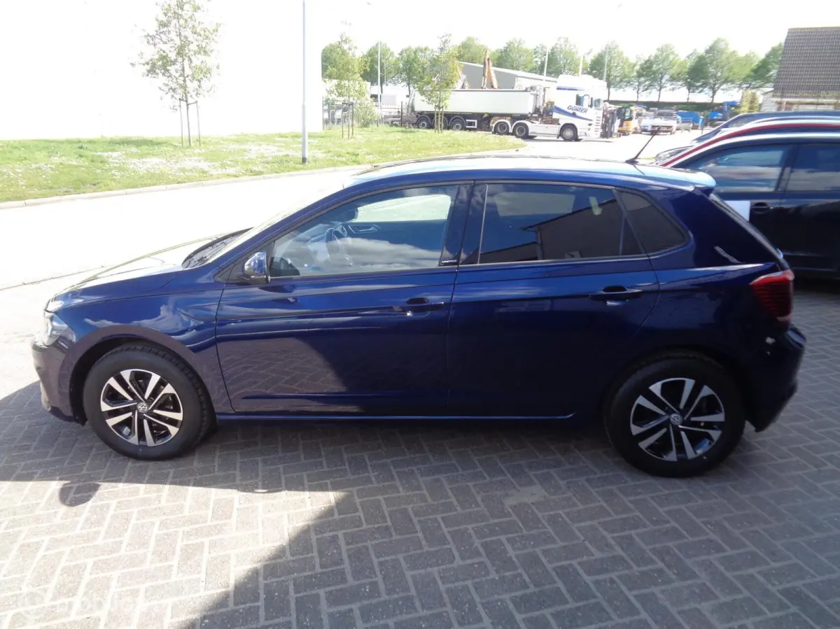 1.0 TSI United 5 deurs/Airco/Ecc/PDC/Navi/Apple carplay/Lm velgen