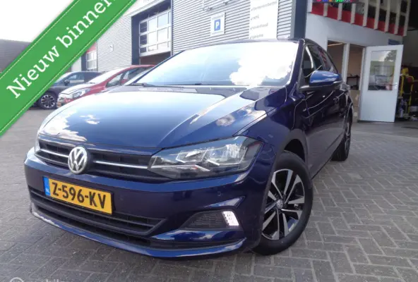 1.0 TSI United 5 deurs/Airco/Ecc/PDC/Navi/Apple carplay/Lm velgen