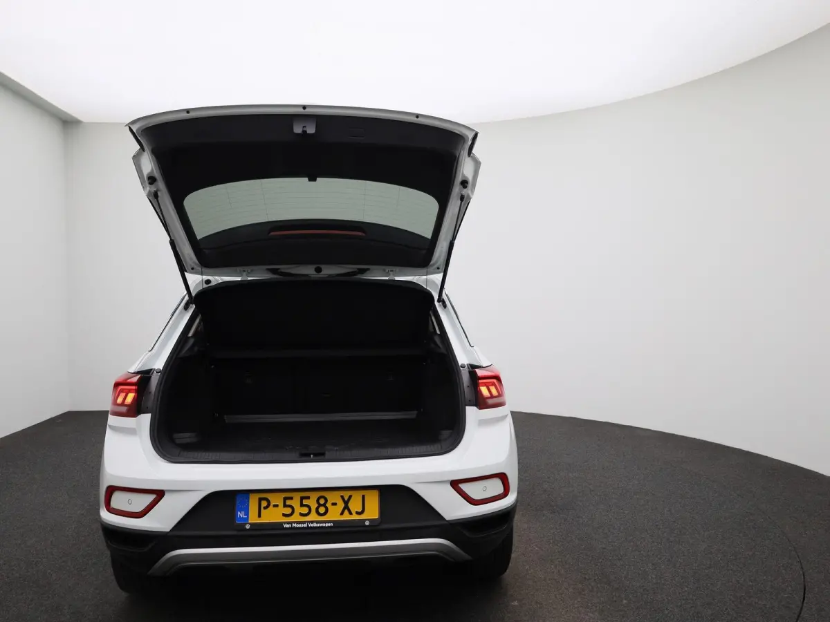 1.5 TSI Life Business 150 PK| Origineel Nederlands | 1e Eigenaar | Navigatie | Dodehoekdetectie | Achteruitrijcamera | Stoelverwarming | Climatronic | Digitale Cockpit Pro