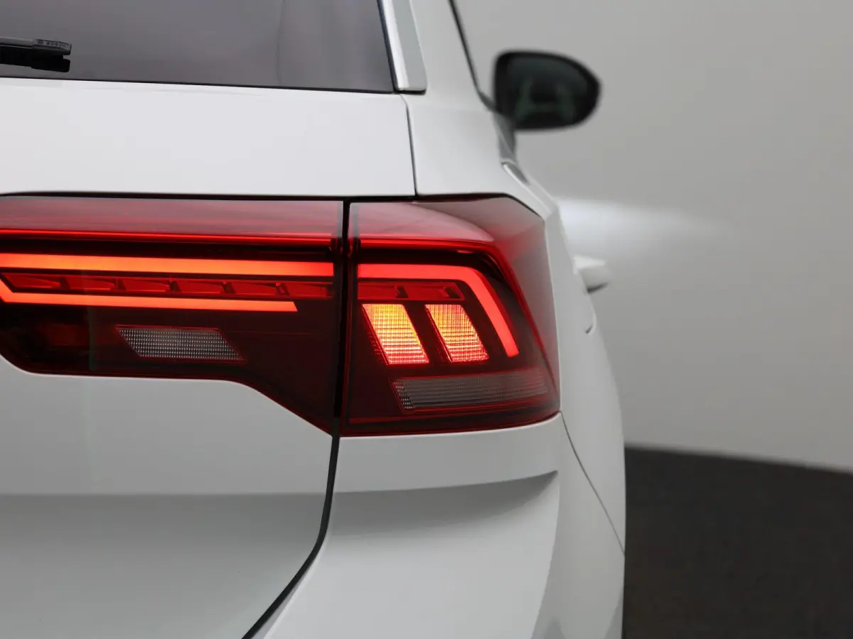 1.5 TSI Life Business 150 PK| Origineel Nederlands | 1e Eigenaar | Navigatie | Dodehoekdetectie | Achteruitrijcamera | Stoelverwarming | Climatronic | Digitale Cockpit Pro
