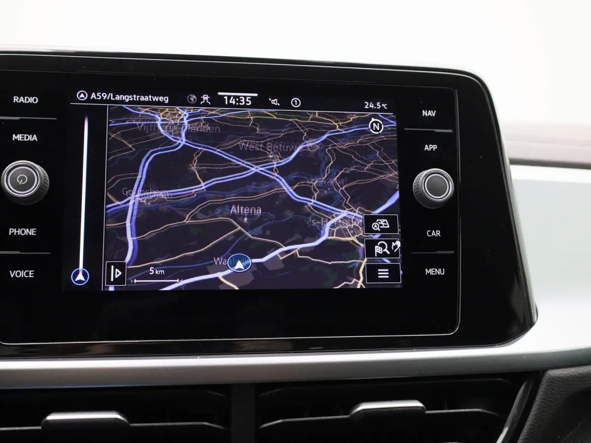 1.5 TSI Life Business 150 PK| Origineel Nederlands | 1e Eigenaar | Navigatie | Dodehoekdetectie | Achteruitrijcamera | Stoelverwarming | Climatronic | Digitale Cockpit Pro