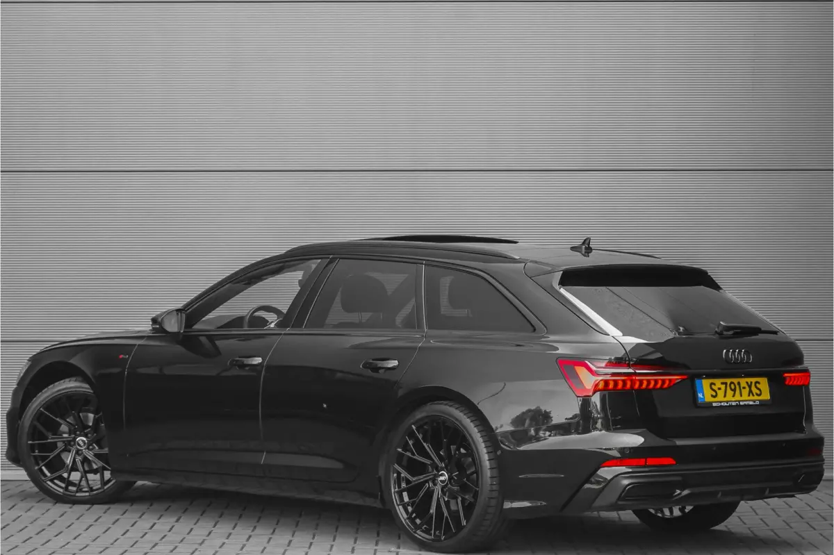 40 TFSI S Edition Pano Matrix LED Camera 21"