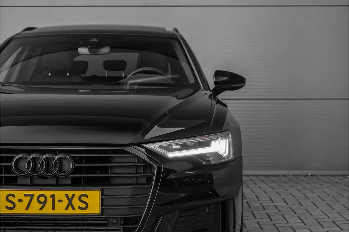 40 TFSI S Edition Pano Matrix LED Camera 21"