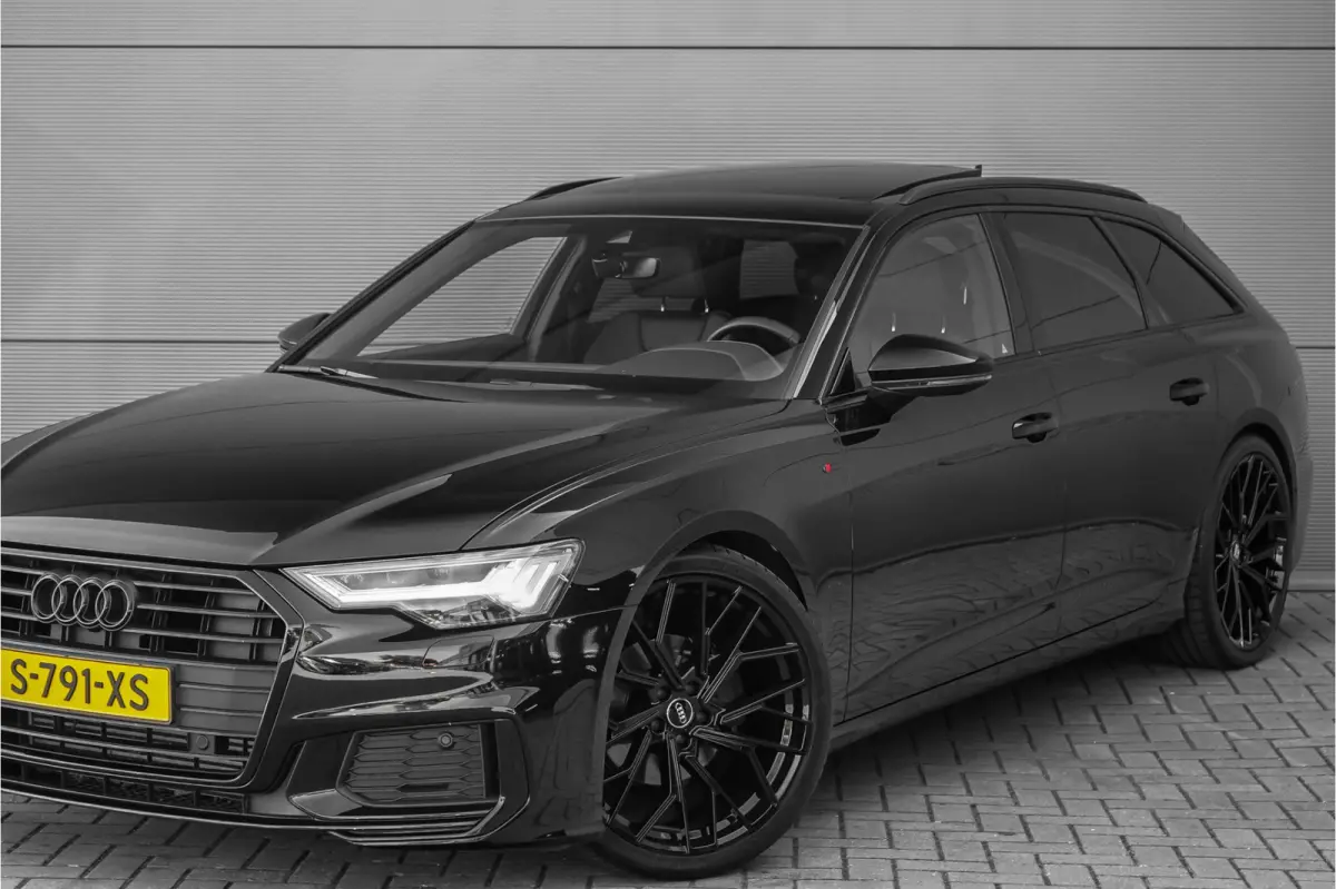 40 TFSI S Edition Pano Matrix LED Camera 21"