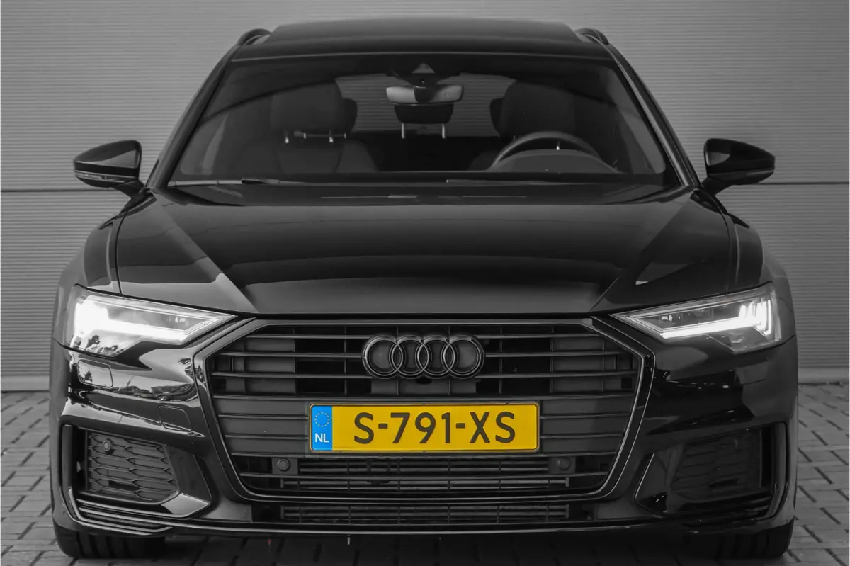 40 TFSI S Edition Pano Matrix LED Camera 21"