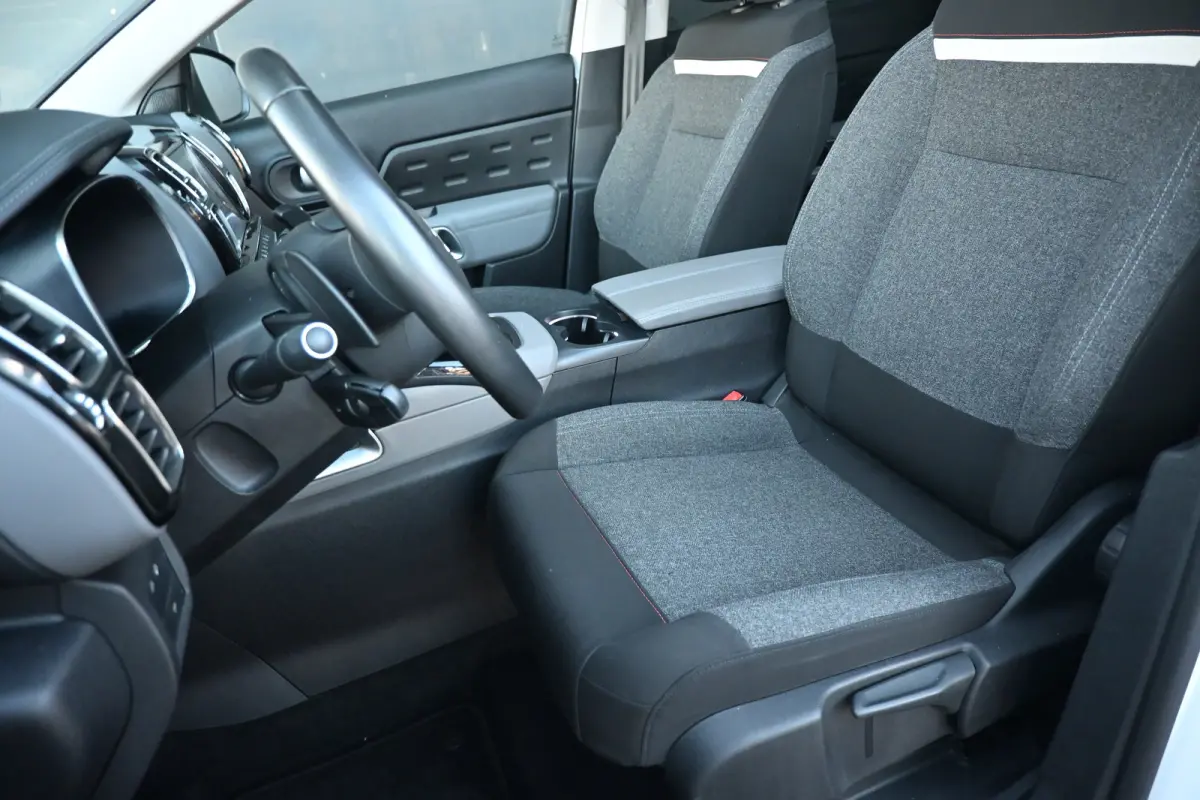 1.6 PureTech Shine | Adaptive Cruise | Schuif-/Kanteldak | 360 Camera | Dealeronderhouden | Full-LED |