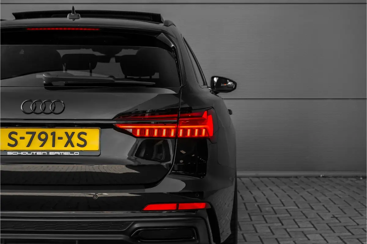 40 TFSI S Edition Pano Matrix LED Camera 21"