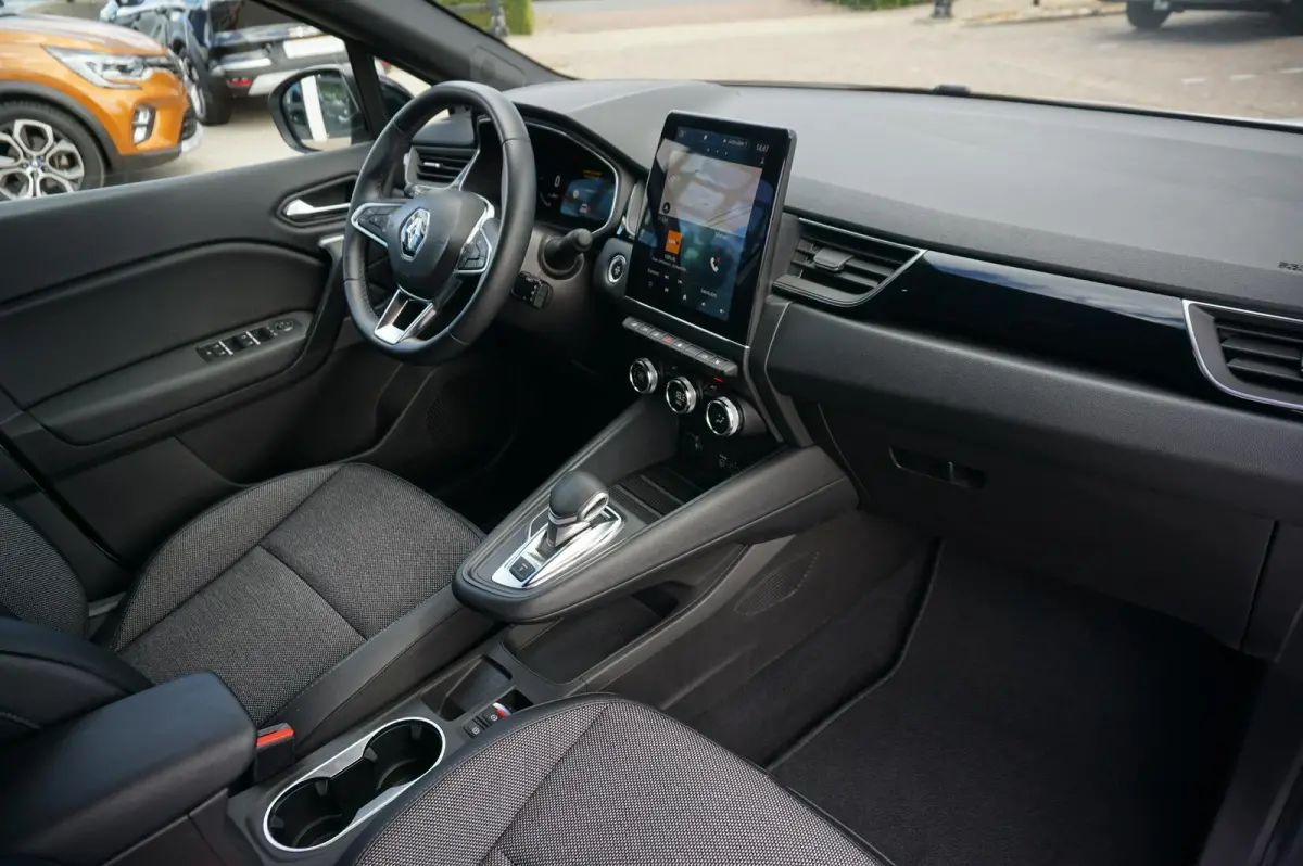 1.6 E-Tech Plug-in Hybrid 160 Rive Gauche