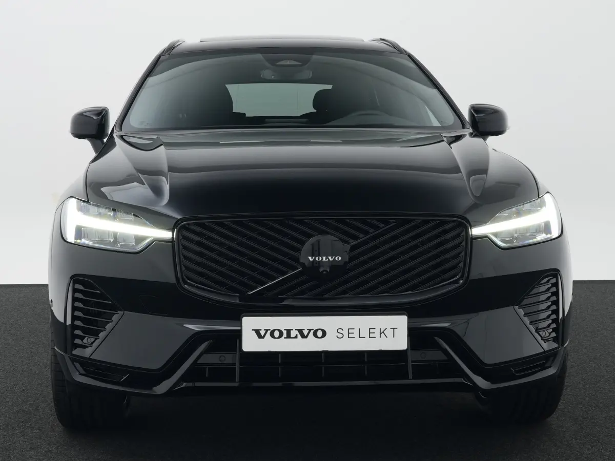 T6 Recharge AWD Plus Black Edition | Facelift | Head-Up | 360° Camera | Harman/Kardon | Sportstoel | 21" | Panoramadak