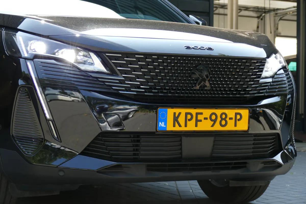 1.2 PureTech GT / FULL-LED / ACHTERUITCAMERA / KEYLESS START / V+A PDC / CRUISE CONTROL / BLUETOOTH /