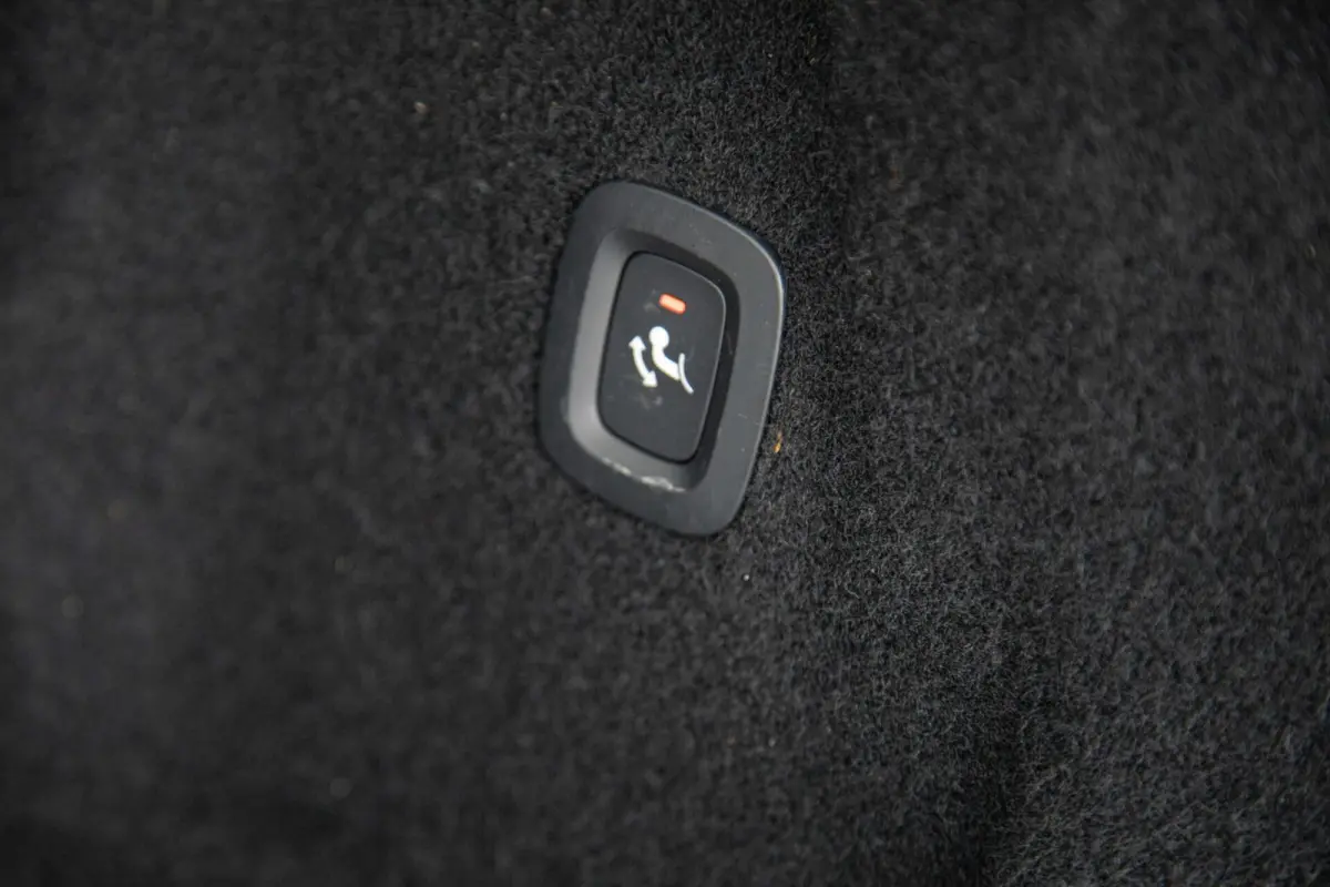 T6 AWD Inscription Expression Long Range|Panorama|H/K Audio