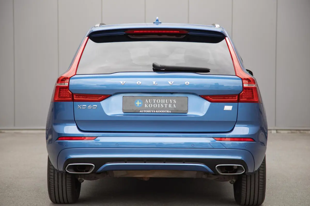 T6 Plug-in hybrid AWD R-Design Panorama|H/K Audio
