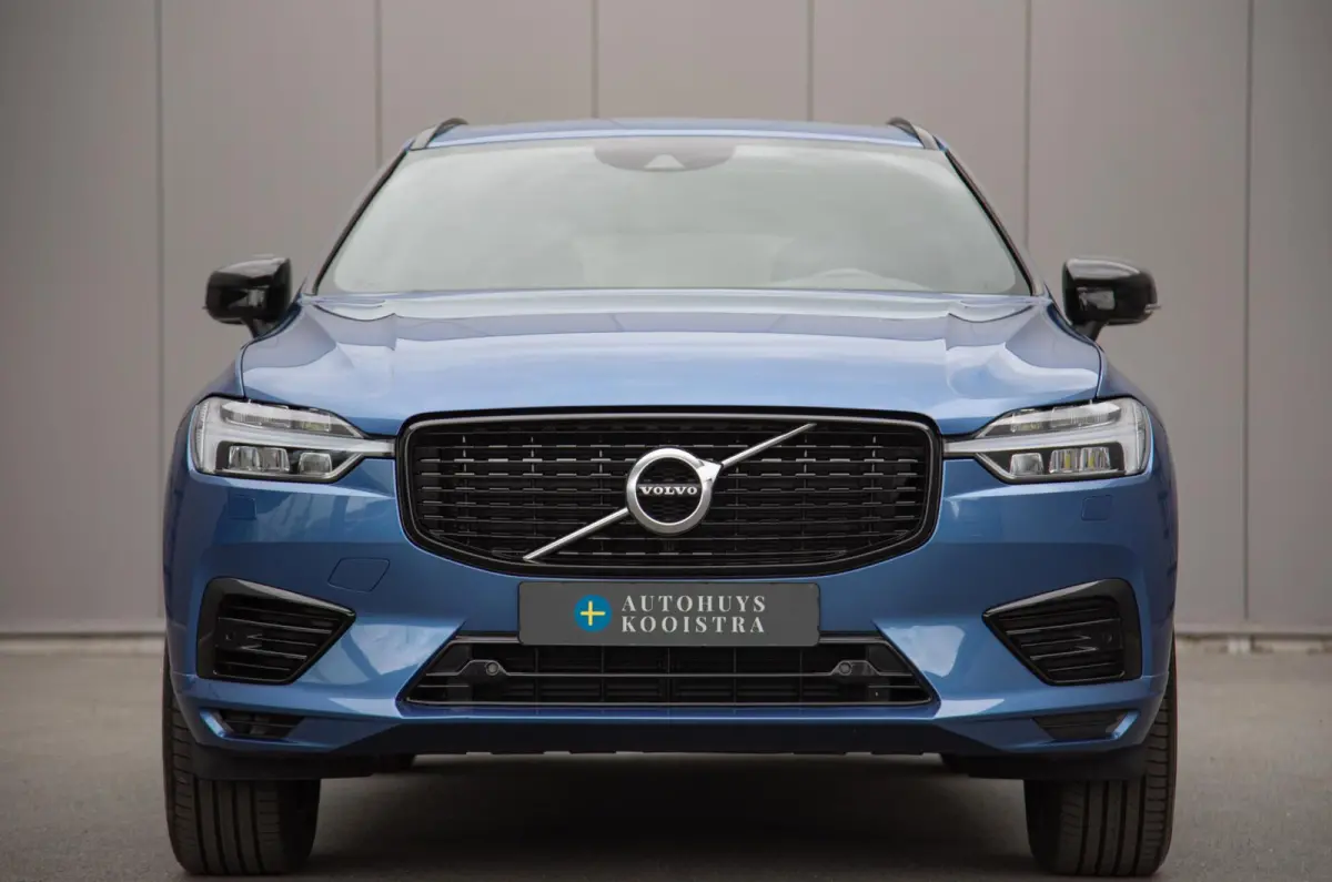 T6 Plug-in hybrid AWD R-Design Panorama|H/K Audio
