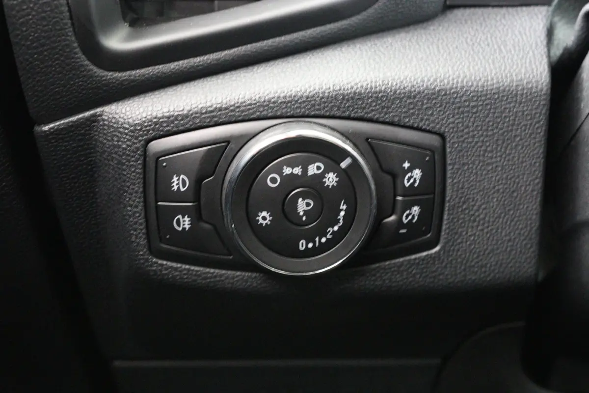 1.0 EcoBoost ST-Line | B&O Premium Geluid | Trekhaak Afn | Stoel-/Stuurverwarming | Voorruitverwarming | Camera | Keyless | Volledig onderhouden