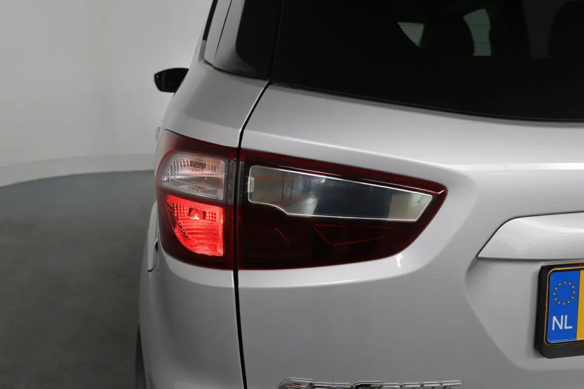1.0 EcoBoost ST-Line | B&O Premium Geluid | Trekhaak Afn | Stoel-/Stuurverwarming | Voorruitverwarming | Camera | Keyless | Volledig onderhouden