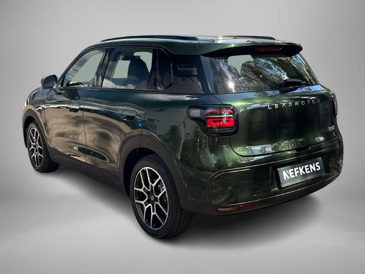 ProMax Design 53 kWh 197pk NIEUW MODEL! | 382 km actieradius (WLTP) | Meerdere kleuren leverbaar | Navigatie | Ecoleather bekleding | 18" lichtmetalen velgen | 510 liter laadruimte