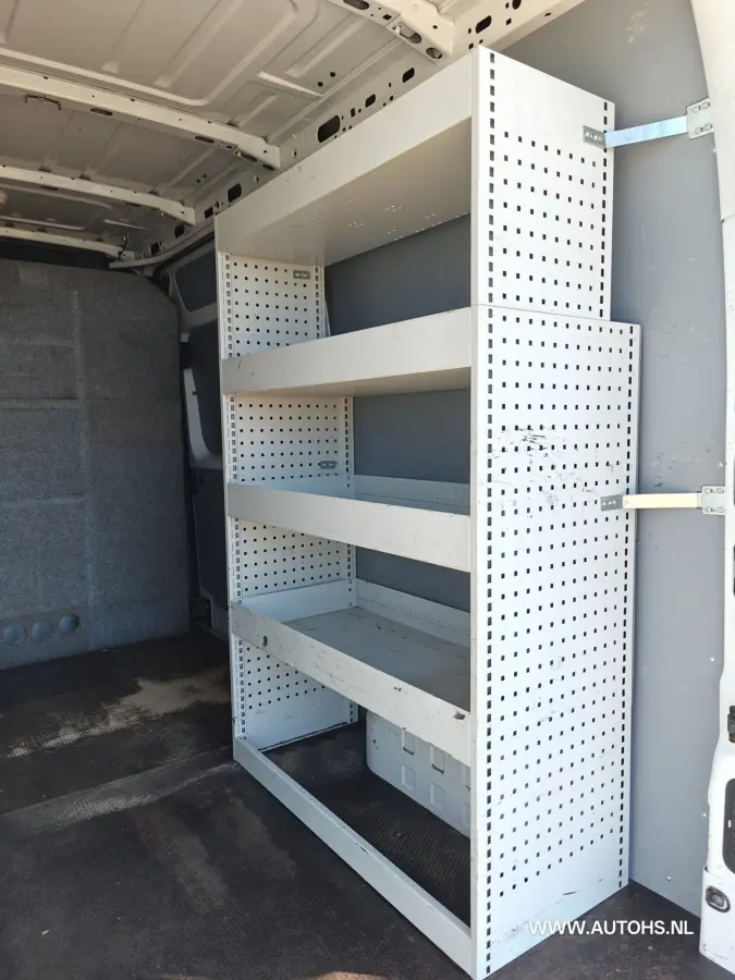 T35 2.3 dCi 135 L2H2 ,+ werkplaats inrichting , Euro 6 , 1e Eig , 140 PK , Apk 8- 2027 , Camera , leuke bus.