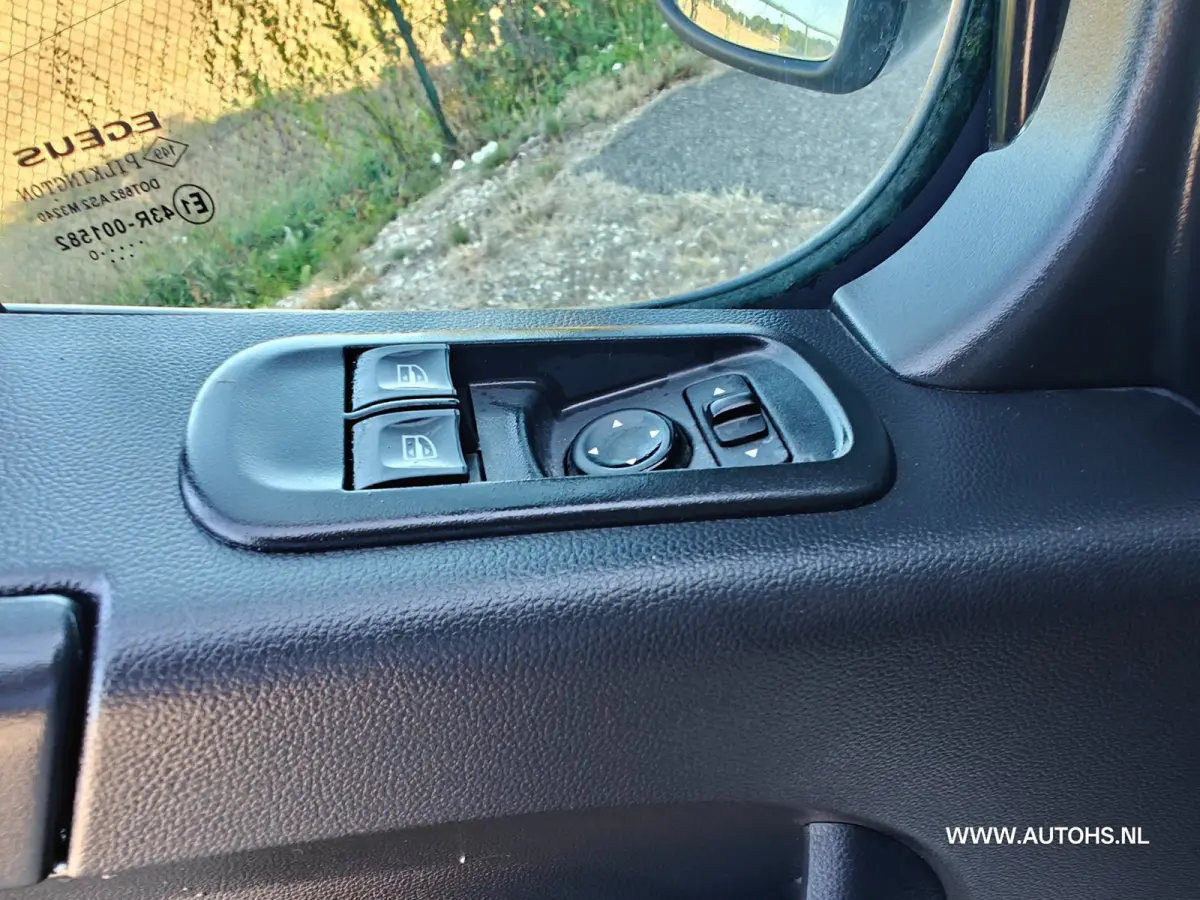 T35 2.3 dCi 135 L2H2 ,+ werkplaats inrichting , Euro 6 , 1e Eig , 140 PK , Apk 8- 2027 , Camera , leuke bus.