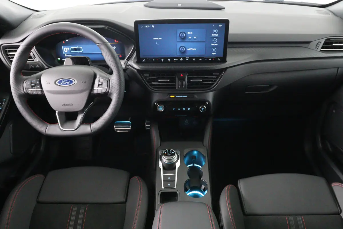 Plug-In Hybrid ST-Line X | Black Pack | Trekhaak | Elektrisch Panoramadak | Winter Pack | Matrix LED | B&O Audio |