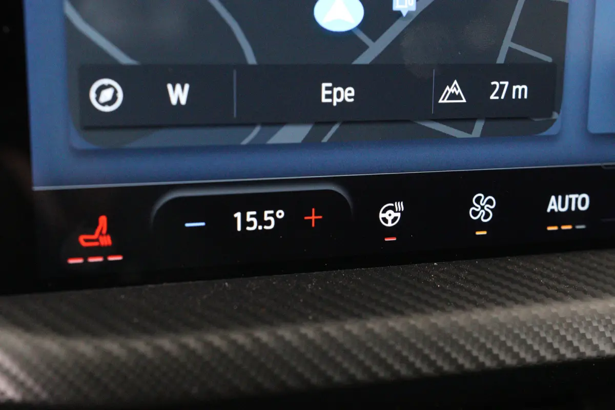 Plug-In Hybrid ST-Line X | Black Pack | Trekhaak | Elektrisch Panoramadak | Winter Pack | Matrix LED | B&O Audio |