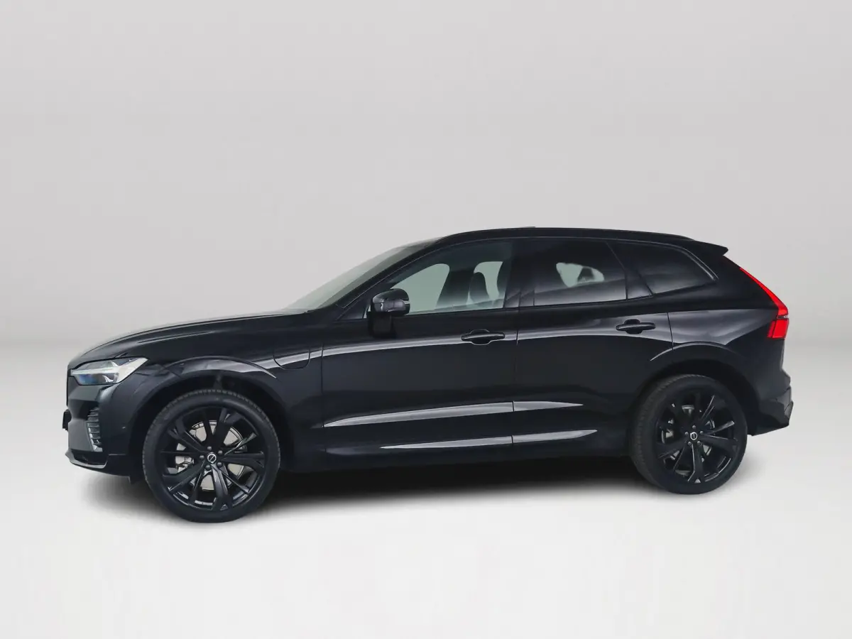 T6 Plug-in hybrid AWD Plus Black Edition | Panoramadak | 360° camera | Harman Kardon | Head-up display | Stoel- en stuurverwarming | Trekhaak