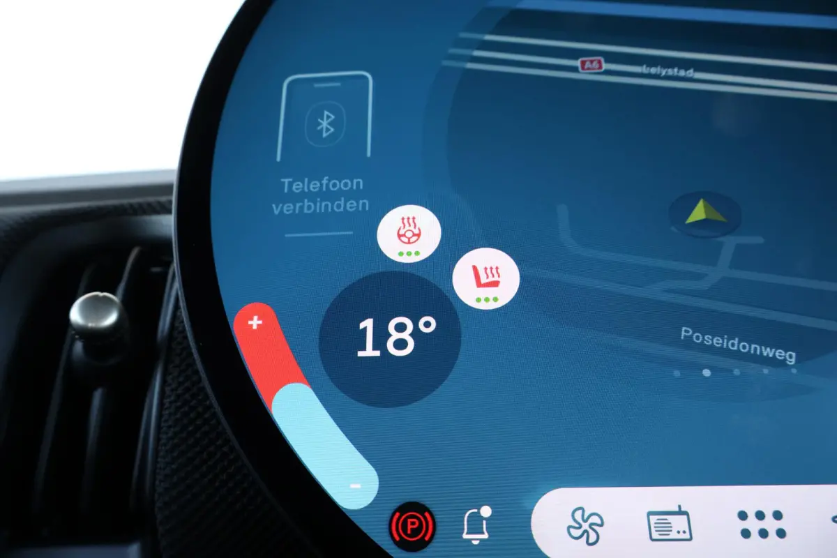 2.0 C John Cooper Works M | Harman/Kardon Surround Sound | Stoelverwarming | Ledverlichting | Comfortacces | Headup Display