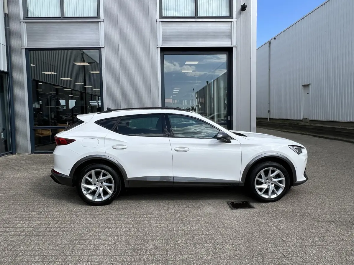 1.4 TSI e-Hybrid | Pano-dak/Carplay/stoel- en Stuurverw./Copper Accenten