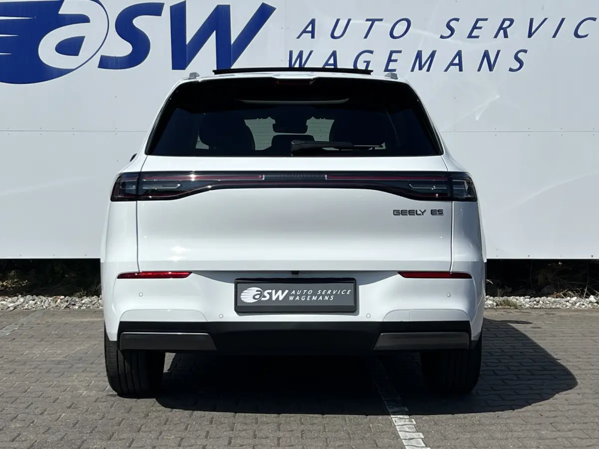 Max+ 68 kWh | Pano | 8 jaar garantie | Geely Specialist