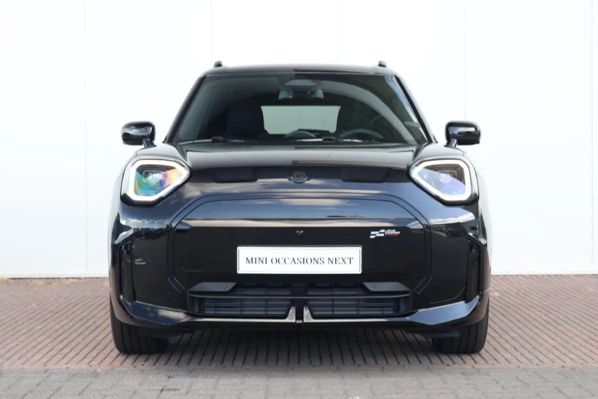 E John Cooper Works L 42.5 kWh | Pano-dak | Head-up display | Harman & Kardon | Comfort access | Stoel & stuurverwarming