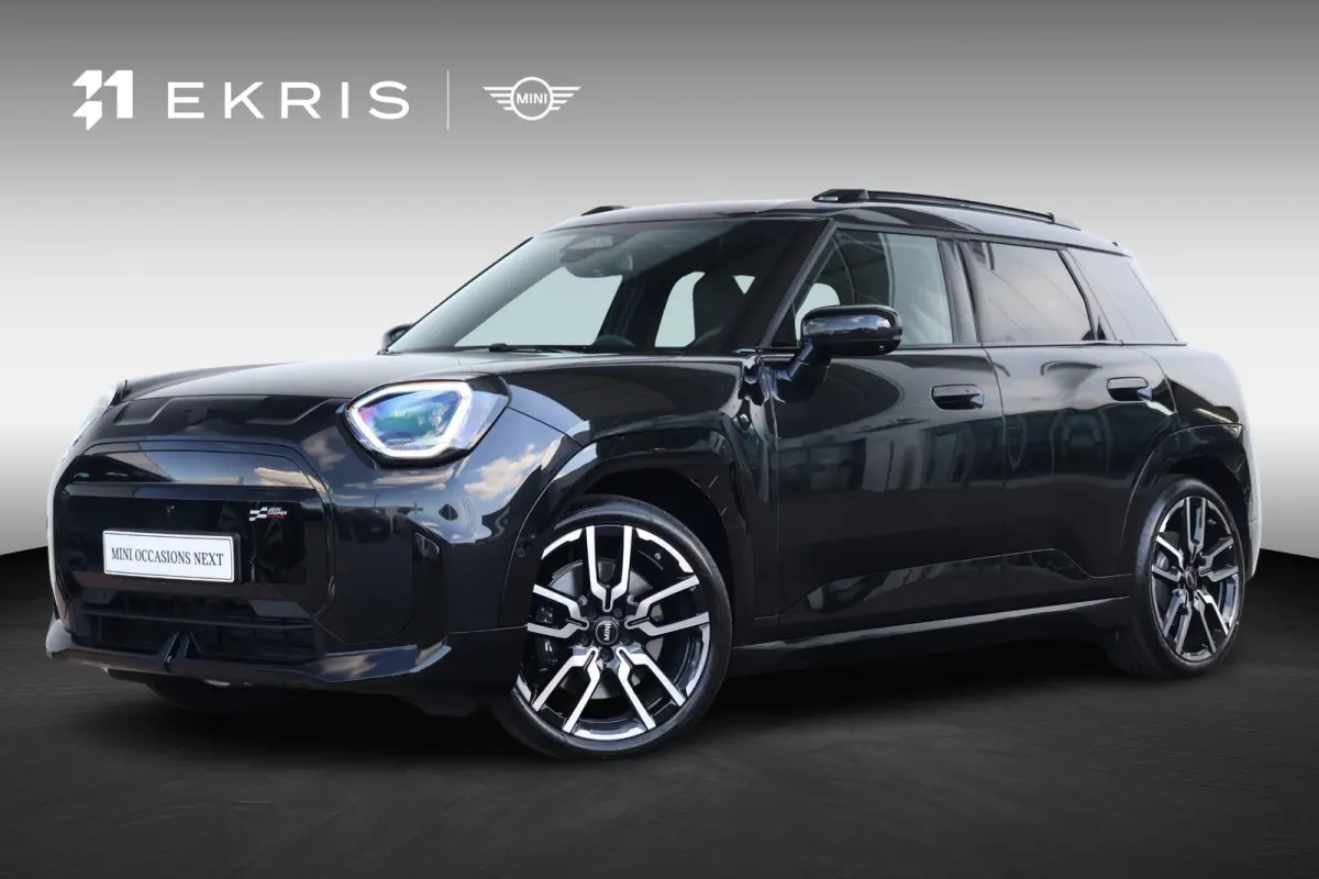 E John Cooper Works L 42.5 kWh | Pano-dak | Head-up display | Harman & Kardon | Comfort access | Stoel & stuurverwarming
