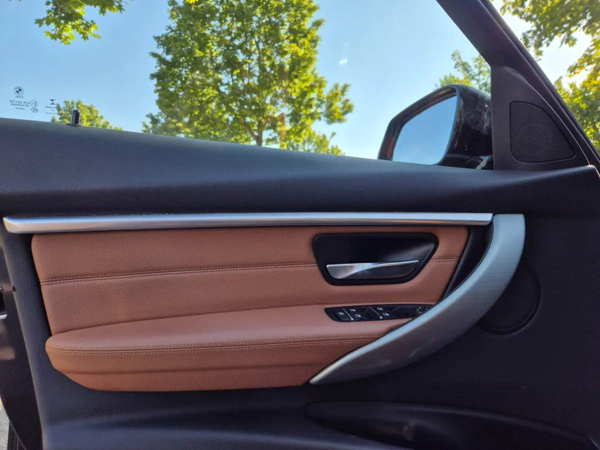 330e M Sport Apple CarPlay Schuifdak NL NAP 100% dealer onderhouden Line Assist Keyless 330e