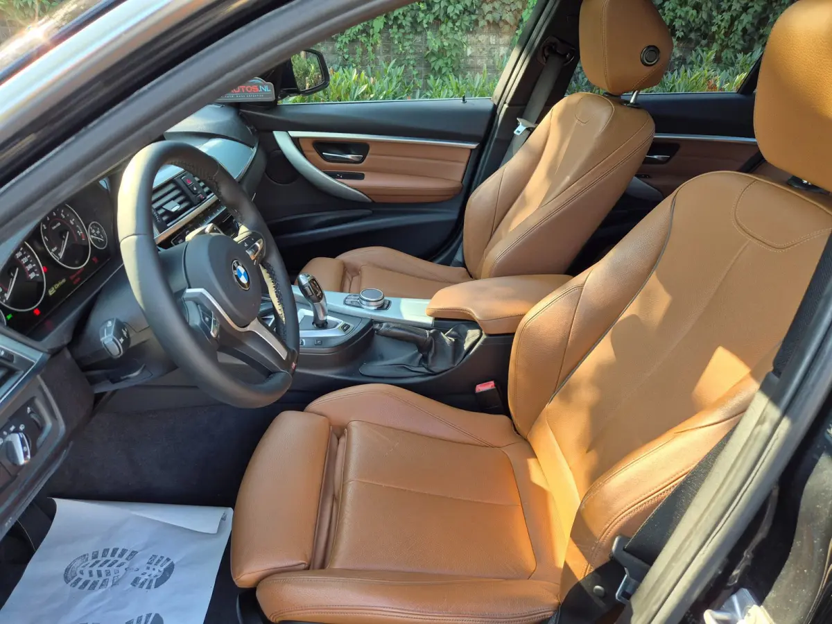 330e M Sport Apple CarPlay Schuifdak NL NAP 100% dealer onderhouden Line Assist Keyless 330e