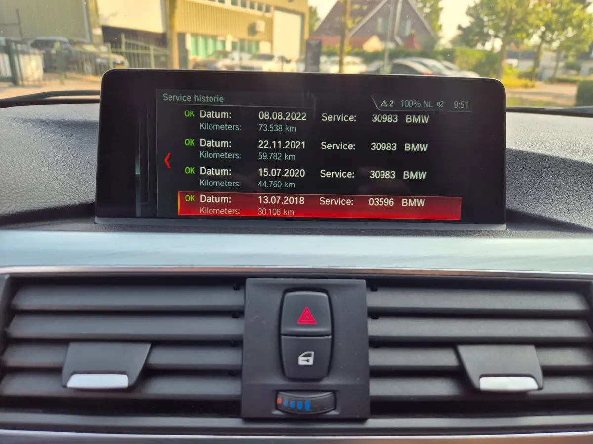 330e M Sport Apple CarPlay Schuifdak NL NAP 100% dealer onderhouden Line Assist Keyless 330e
