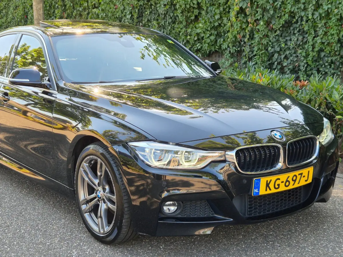 330e M Sport Apple CarPlay Schuifdak NL NAP 100% dealer onderhouden Line Assist Keyless 330e