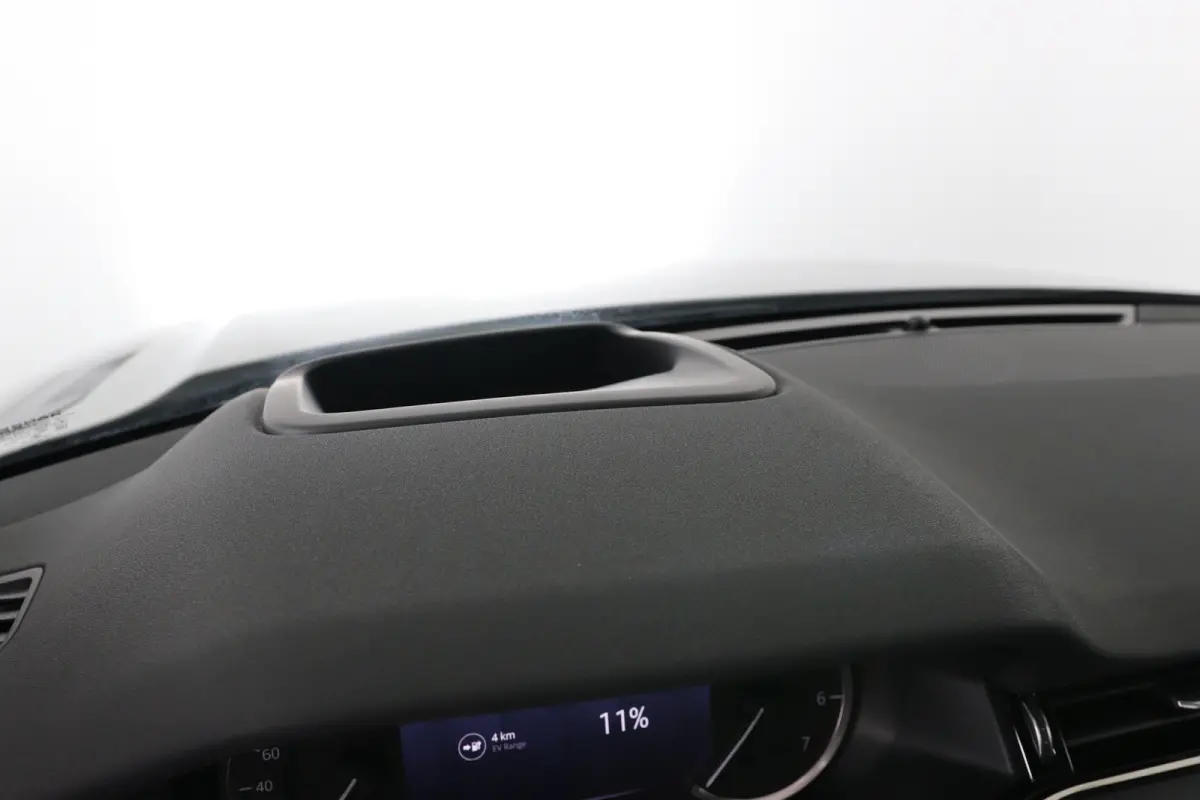 1.5 P300e AWD R-Dynamic HSE | SOH 96% | Panoramadak | Meridian | Adaptive Cruise | 360 Camera | Stoel-/Stuurverwarming | Elektr stoel + Mem | HUD | Full Led | Dealer Onderhouden