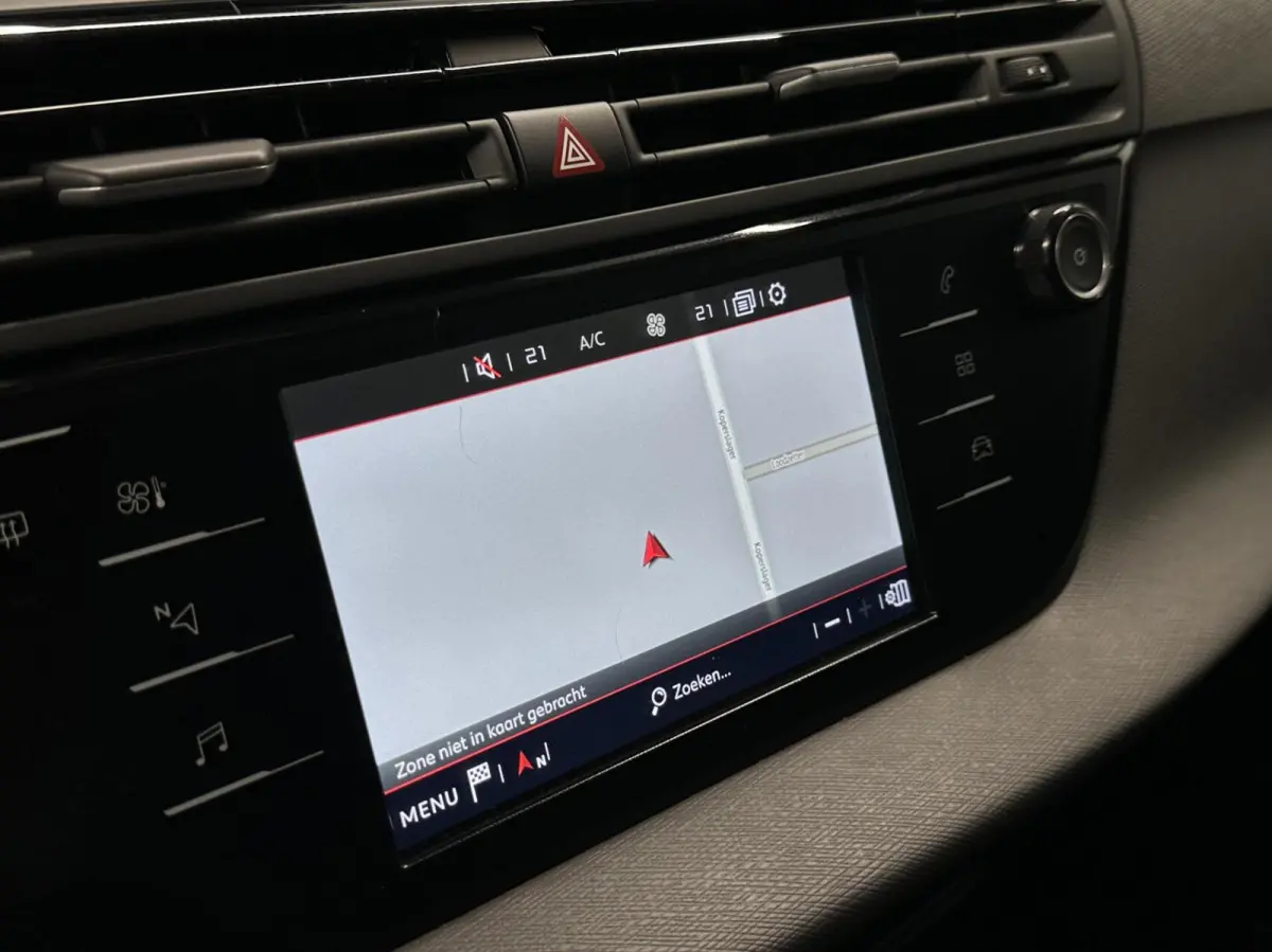 1.2 PureTech Business CARPLAY NAVI ECC CRUISE 85000 KM.