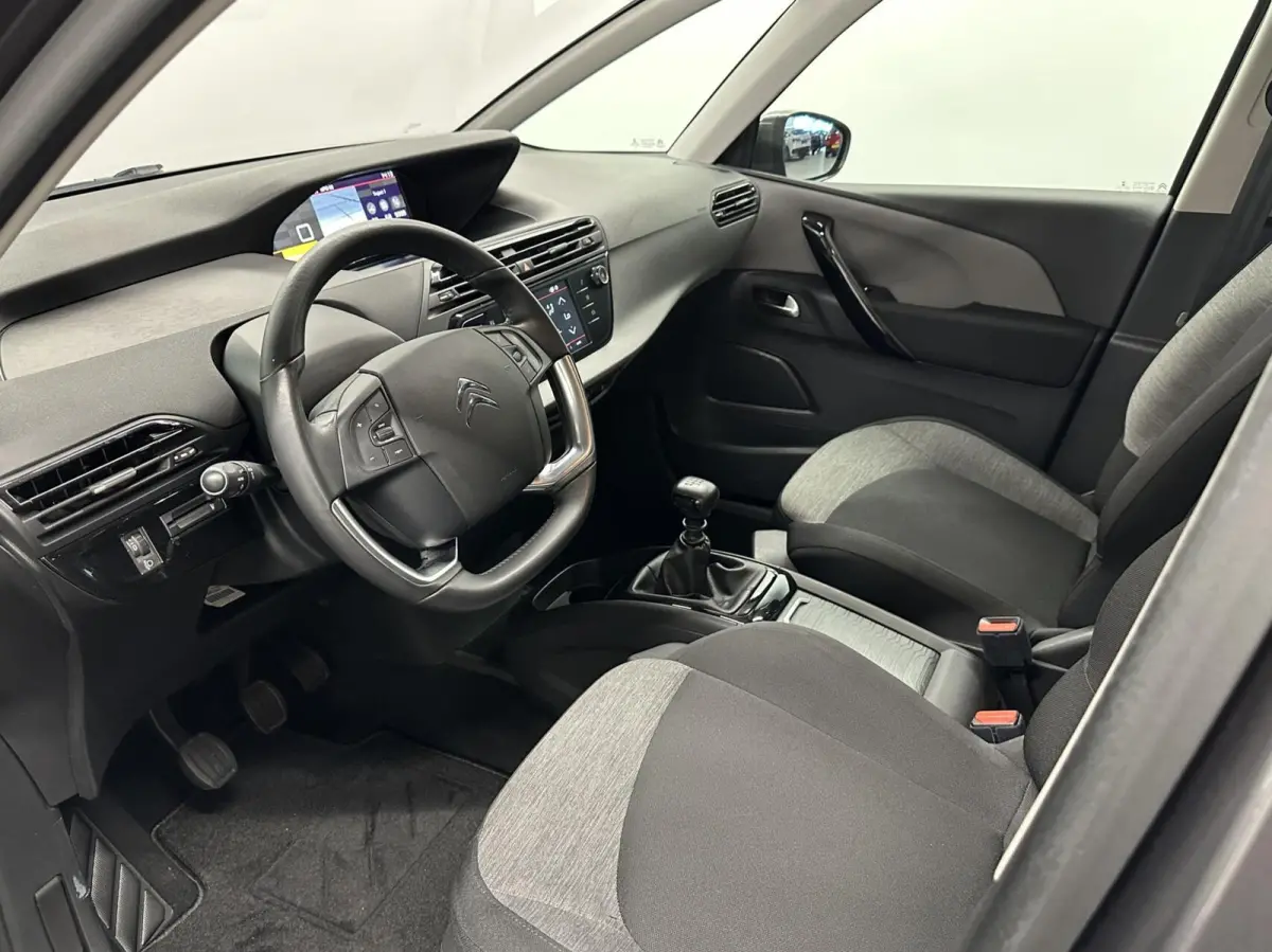 1.2 PureTech Business CARPLAY NAVI ECC CRUISE 85000 KM.