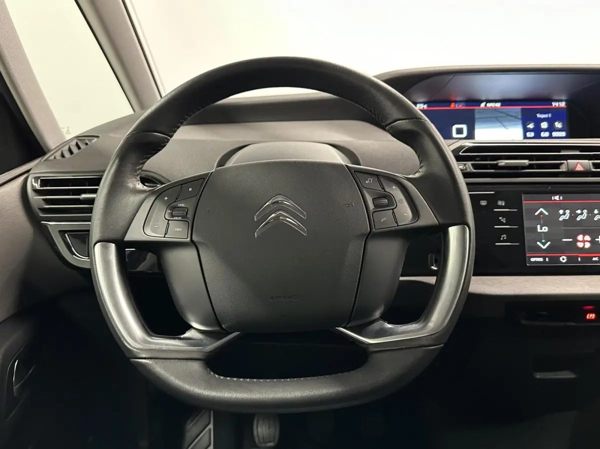 1.2 PureTech Business CARPLAY NAVI ECC CRUISE 85000 KM.