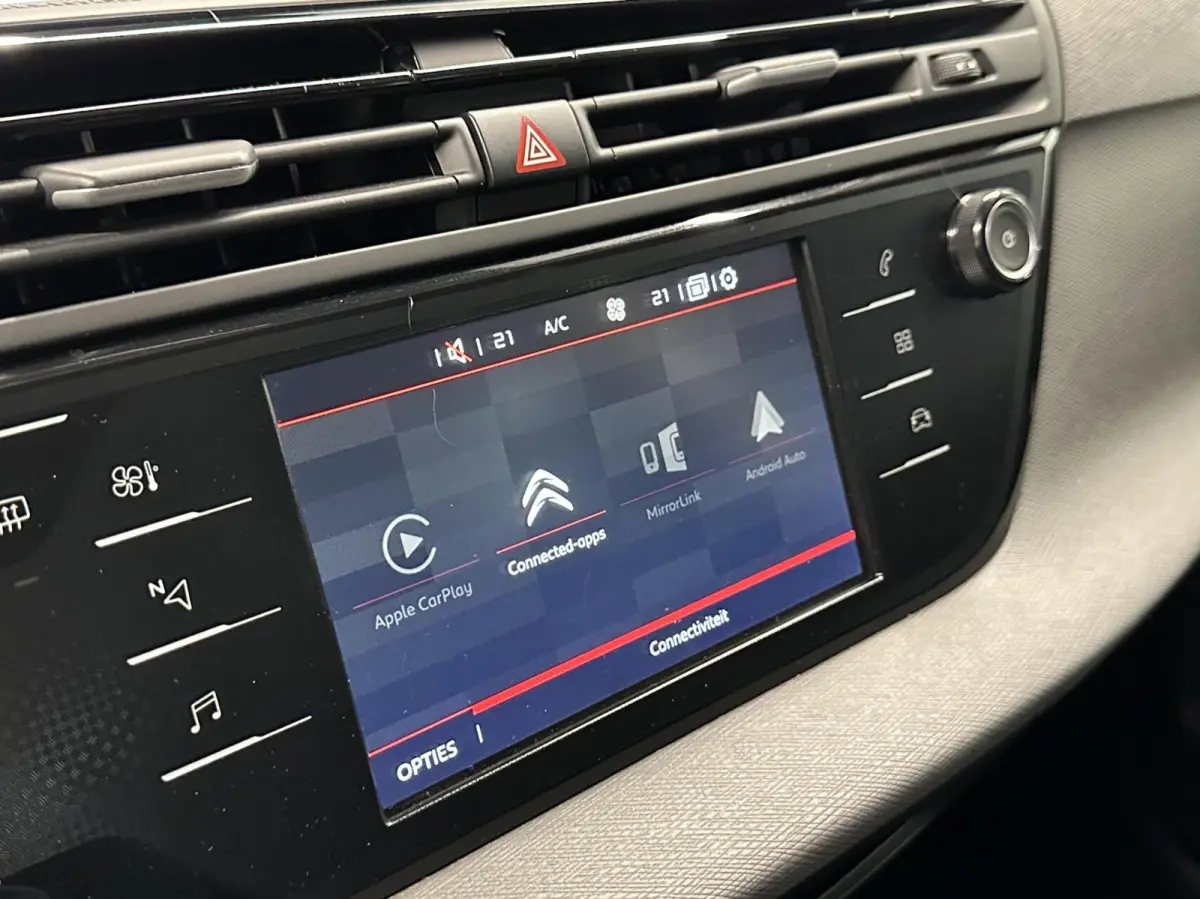 1.2 PureTech Business CARPLAY NAVI ECC CRUISE 85000 KM.