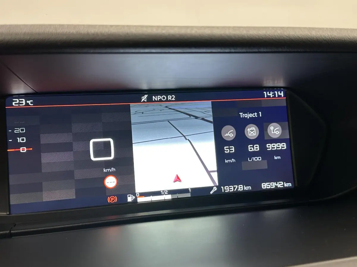 1.2 PureTech Business CARPLAY NAVI ECC CRUISE 85000 KM.