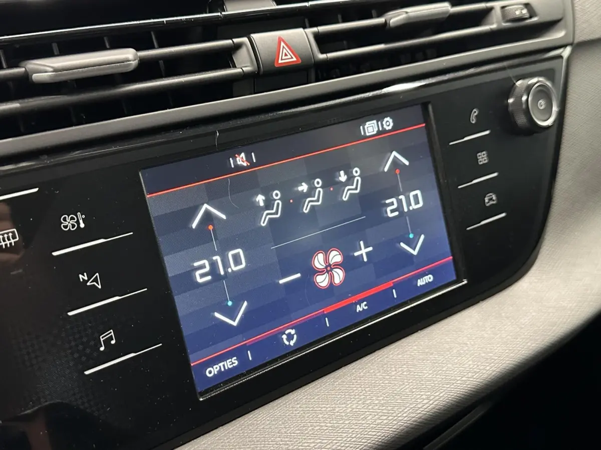 1.2 PureTech Business CARPLAY NAVI ECC CRUISE 85000 KM.