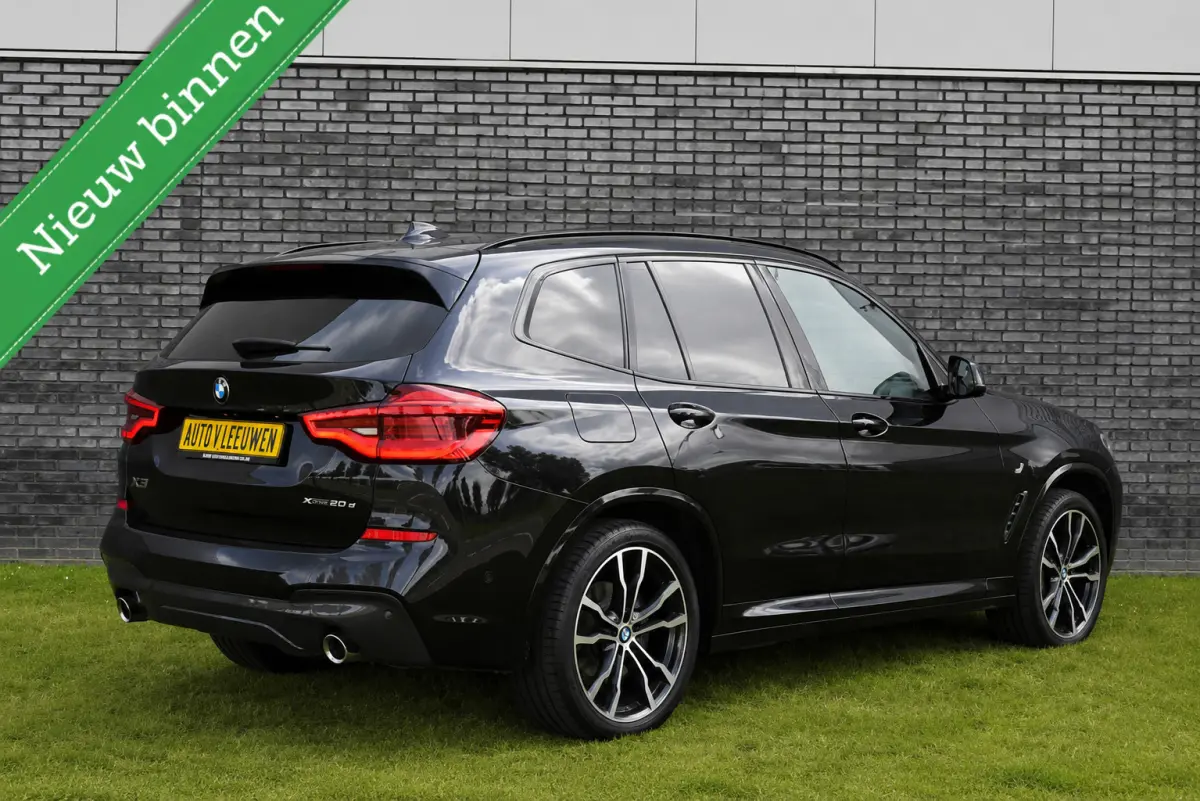 xDrive30e High Executive Plug In M-PAKKET/PANORAMADAK/HEAD UP/ETC.!