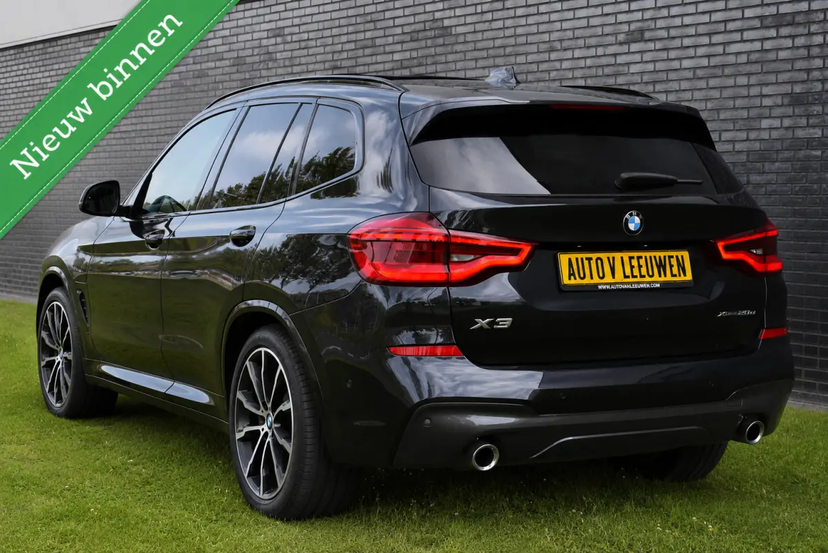 xDrive30e High Executive Plug In M-PAKKET/PANORAMADAK/HEAD UP/ETC.!