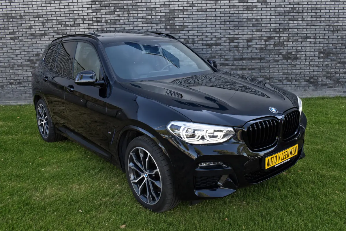 xDrive30e High Executive Plug In M-PAKKET/PANORAMADAK/HEAD UP/ETC.!